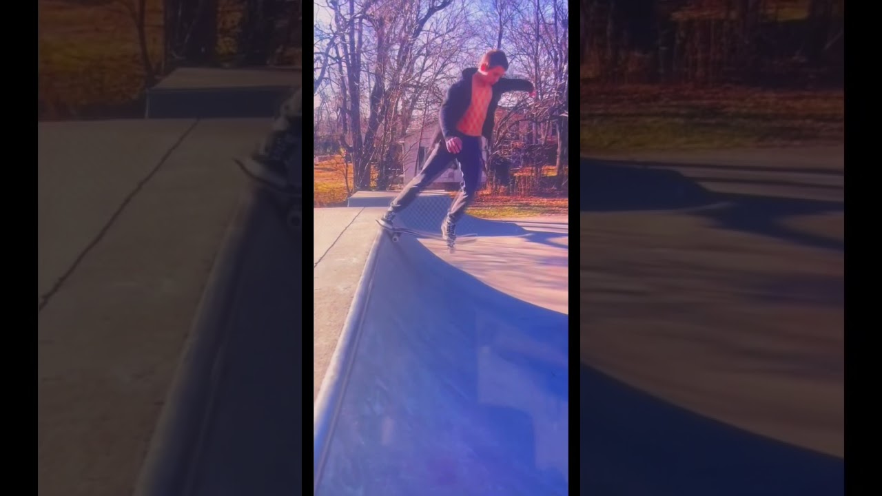 Rate the tail stall 🛹🎧