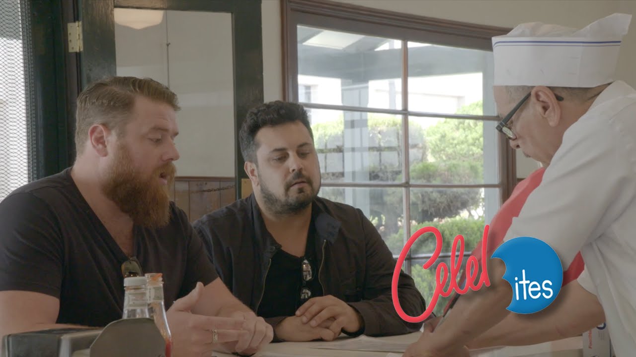 Mikey Roe at Apple Pan | Off The Menu: Celeb Bites