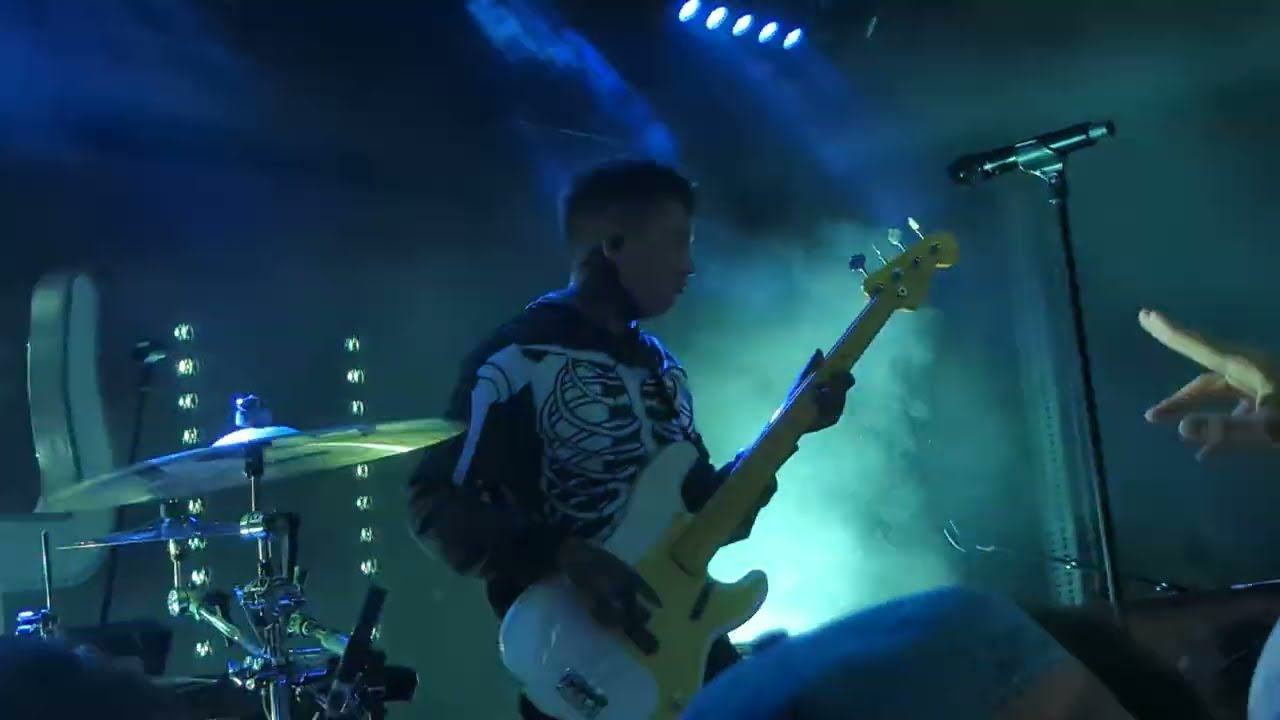 Polarize - twenty one pilots (Live @ Camden Assembly, London - 21/06/22)