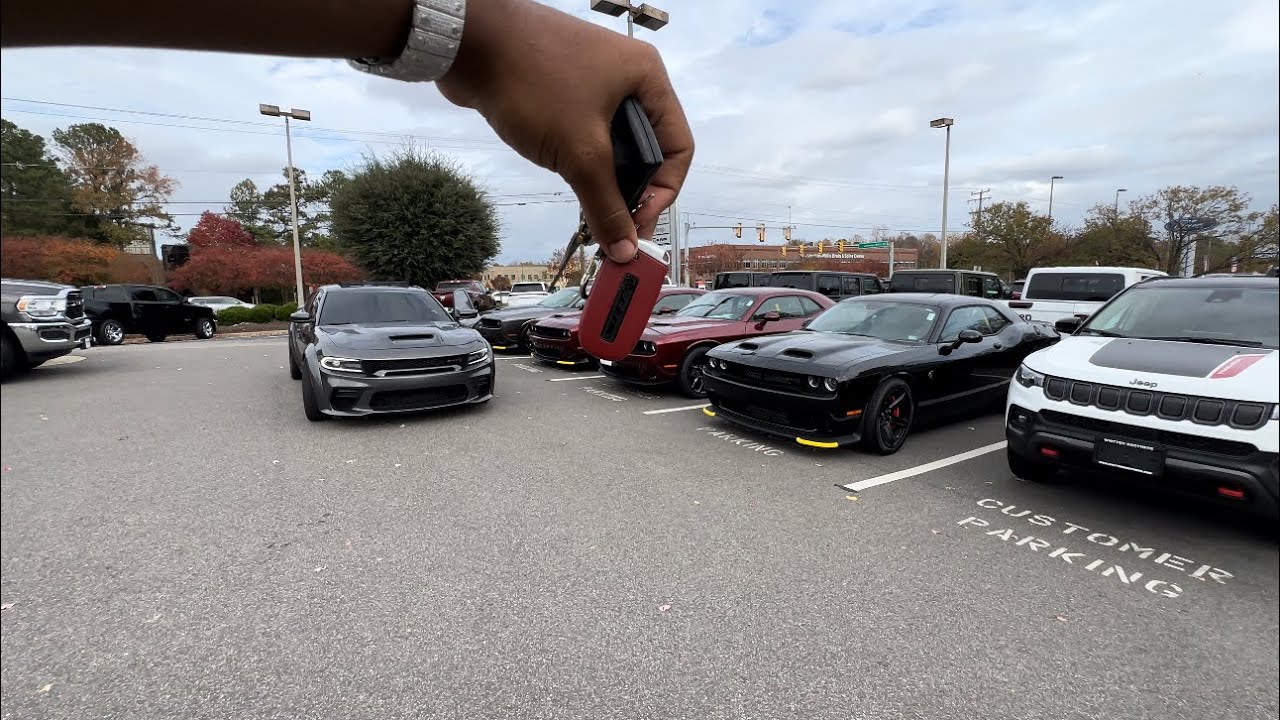 SOLD THE REDEYE CHARGER FOR THE JAILBREAK CHALLENGER 😮‍💨