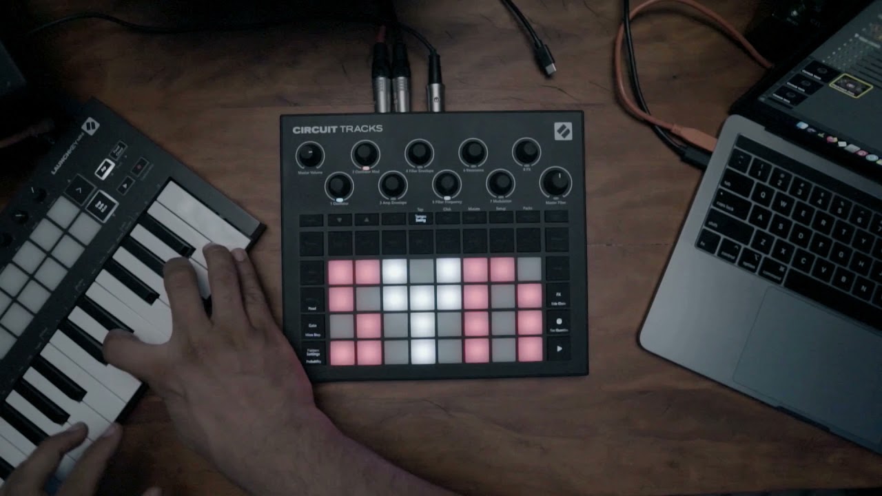 Novation Circuit Tracks - Synths originais