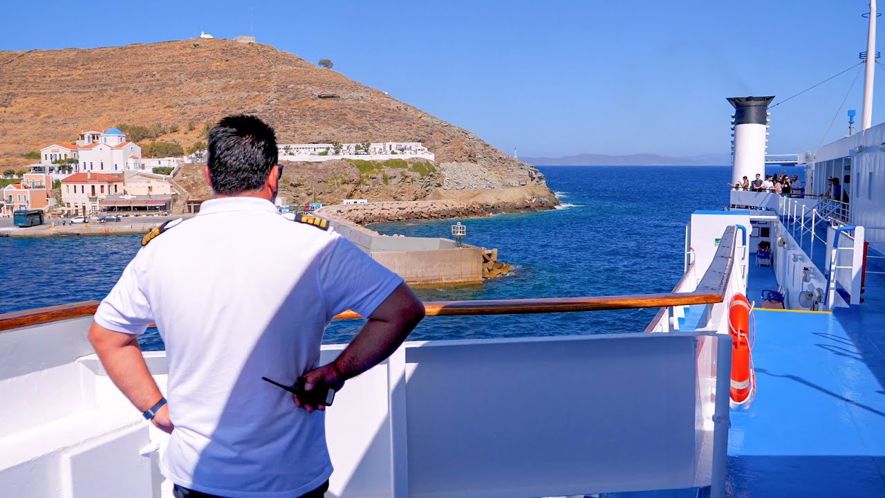 F/B Ionis – Άφιξη και ρεμέτζο ακριβείας στην Κέα (Τζιά) | Arrival at the port of Kea