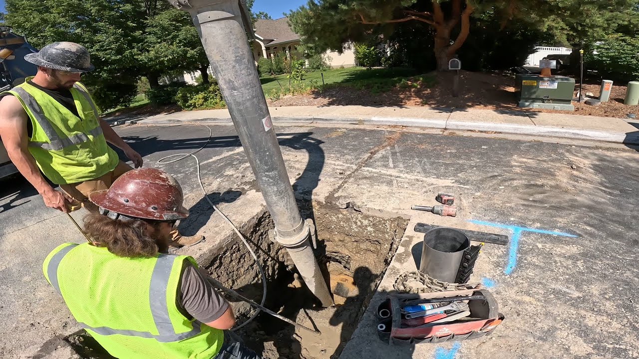 8 Inch Water Main Break!