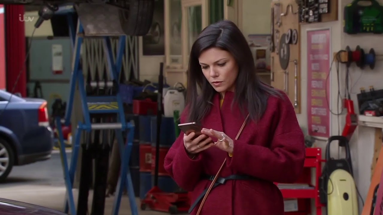 (49) Kate and Rana- 6th April 2016 (Kate Only)