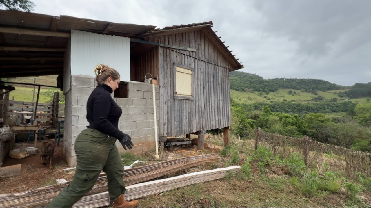 DA CIDADE PARA ROÇA - LIMPEZA NO RANCHO DO MEU IRMÃO - FOGÃO DE LENHA VIDA SIMPLES E FELIZ #roça