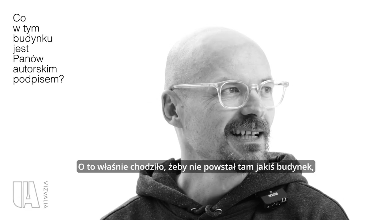 Za Budynkiem Stoi Człowiek - Sachanowicz / Gołębiewski - Centrum Symulatorów Promów