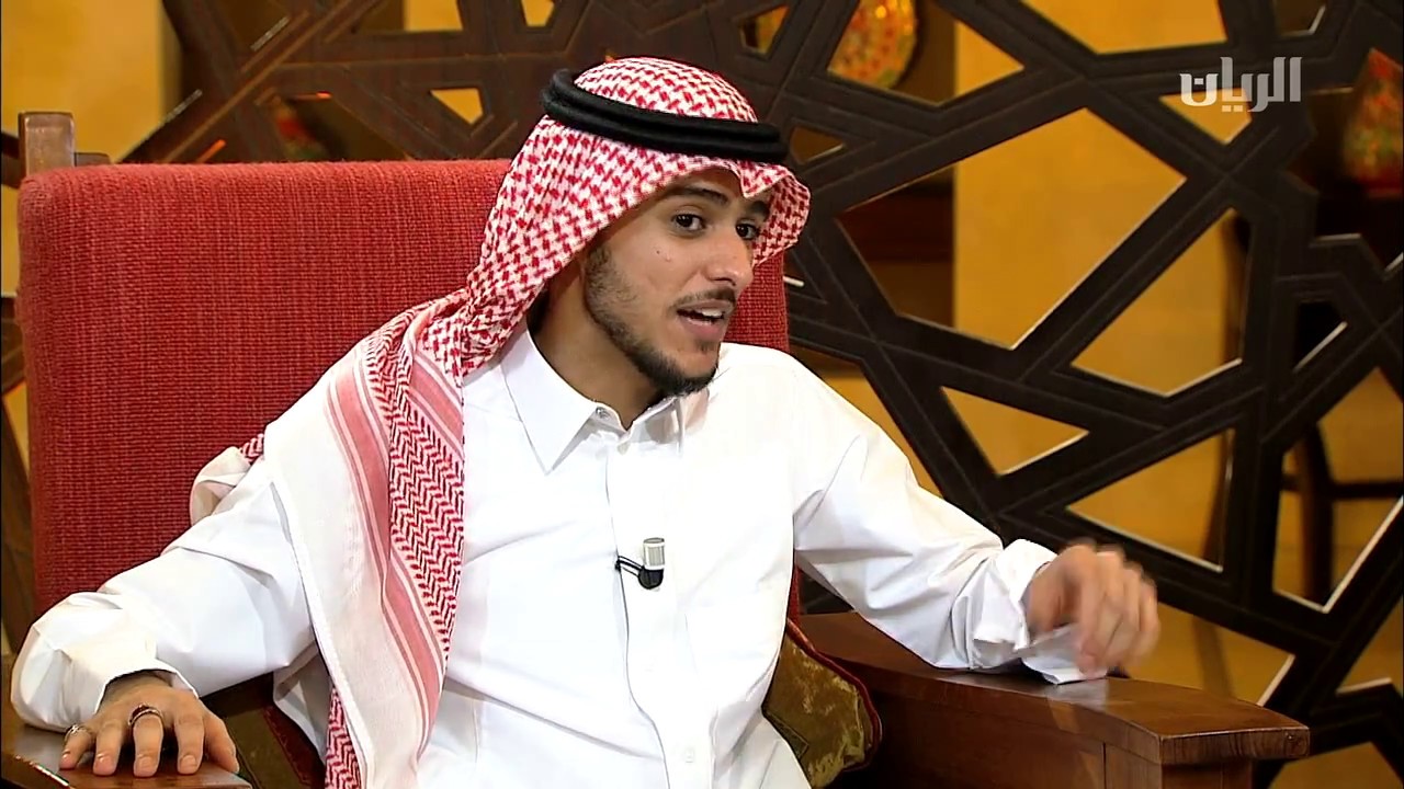 مقابلة فواز مزهر  مع الفنان عايض بعد حفل عيد الأضحى 2016