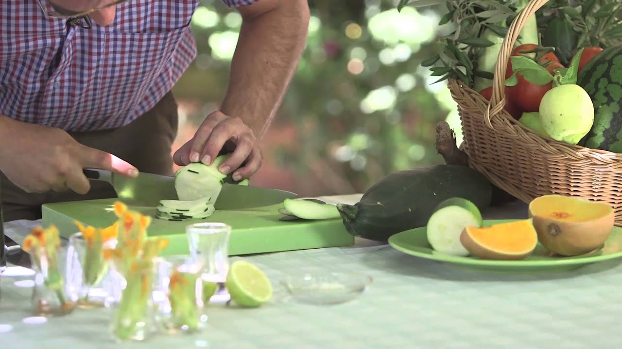 7. Ensalada de Flor de Calabacín