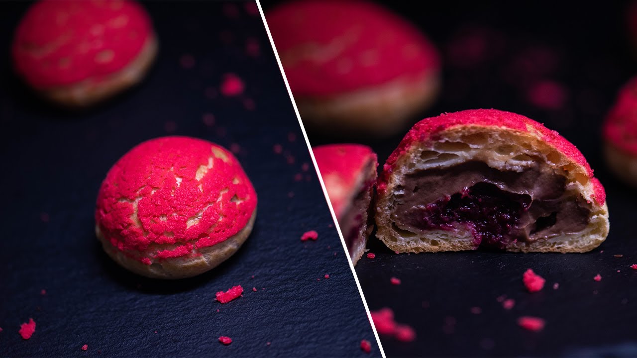 Choux au Craquelin cu Crema de Ciocolata & Visine / Choux au Craquelin with Chocolate & Sour Cherry