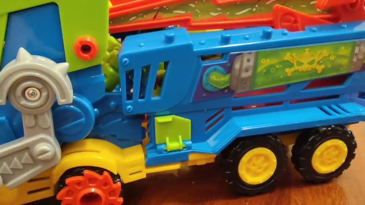 Superthings rivals of Kaboom/ep.12/Lo que pasó antes de la serie Superthings Kazoom Power parte 1