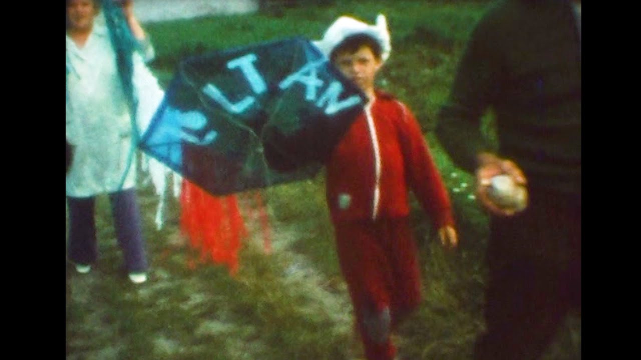 LB27 - Az út szélén - Official Video