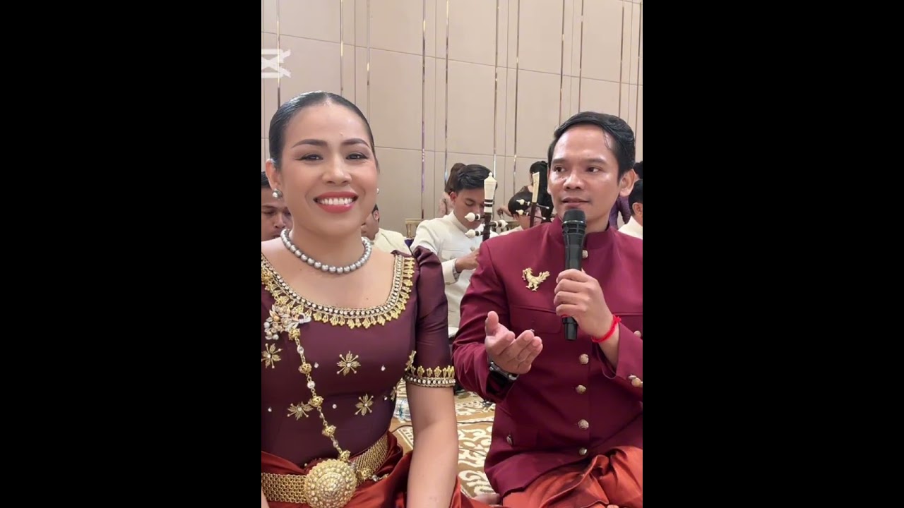 ប្រុសនេះខូចណាស់😛😛