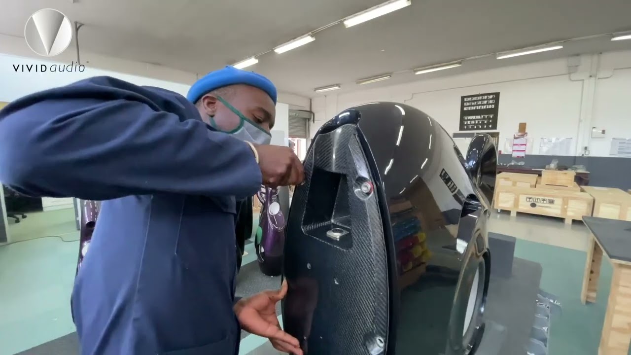 VIVID AUDIO - GIYA  LOUDSPEAKER ASSEMBLY  Laurence Dickie