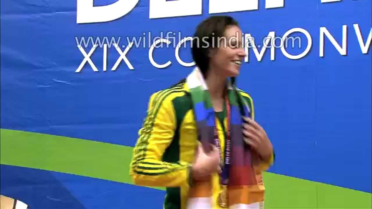 Emily Seebohm wins Gold at Commonwealth Delhi 2010