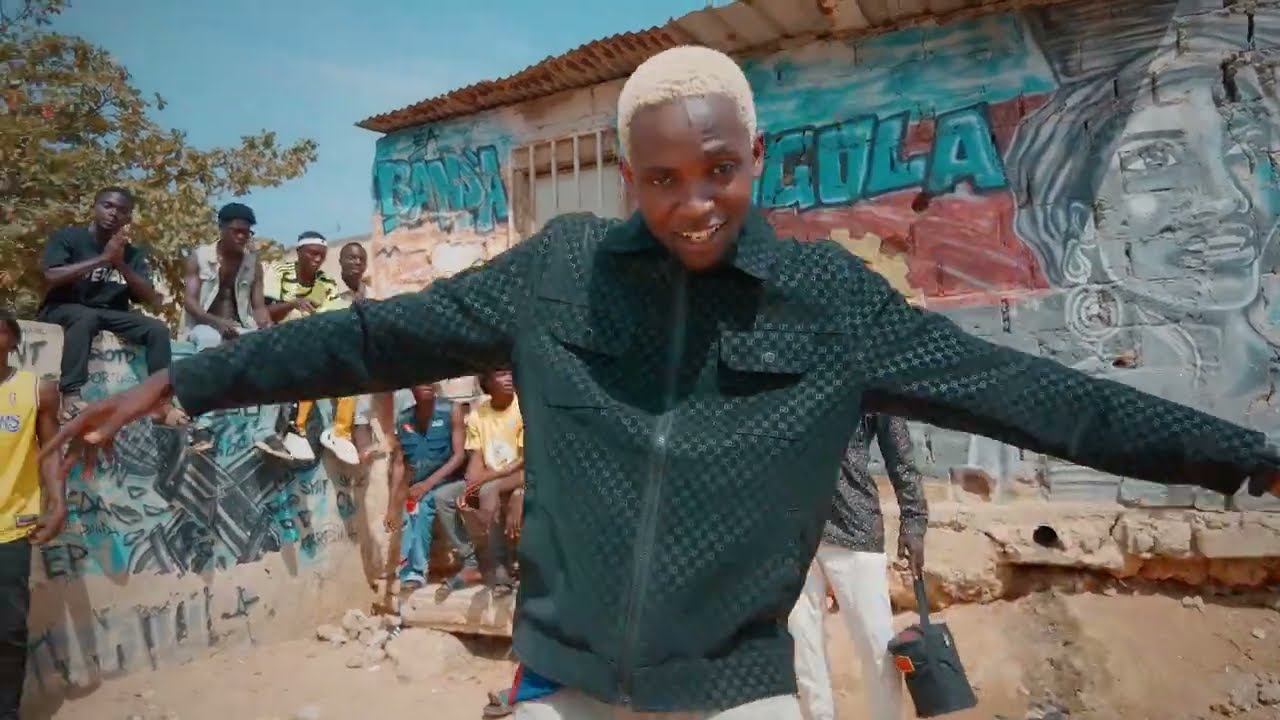 https://www.mediafire.com/file/mhev7lj748tuhsh/PAULO+FLOW+DA+MADRINHA+#+TEM+BUE+DE+GENTE.mp4/file