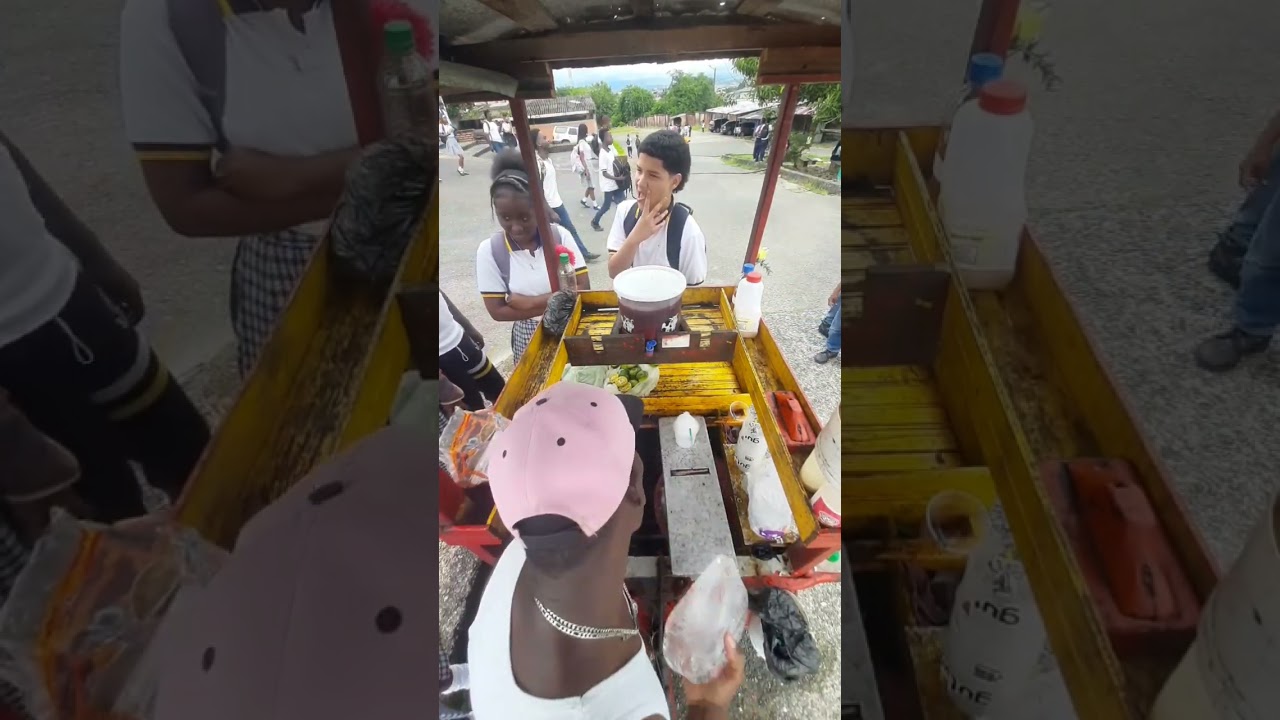 Vendiendo los raspados 😊💪 #emprendimiento