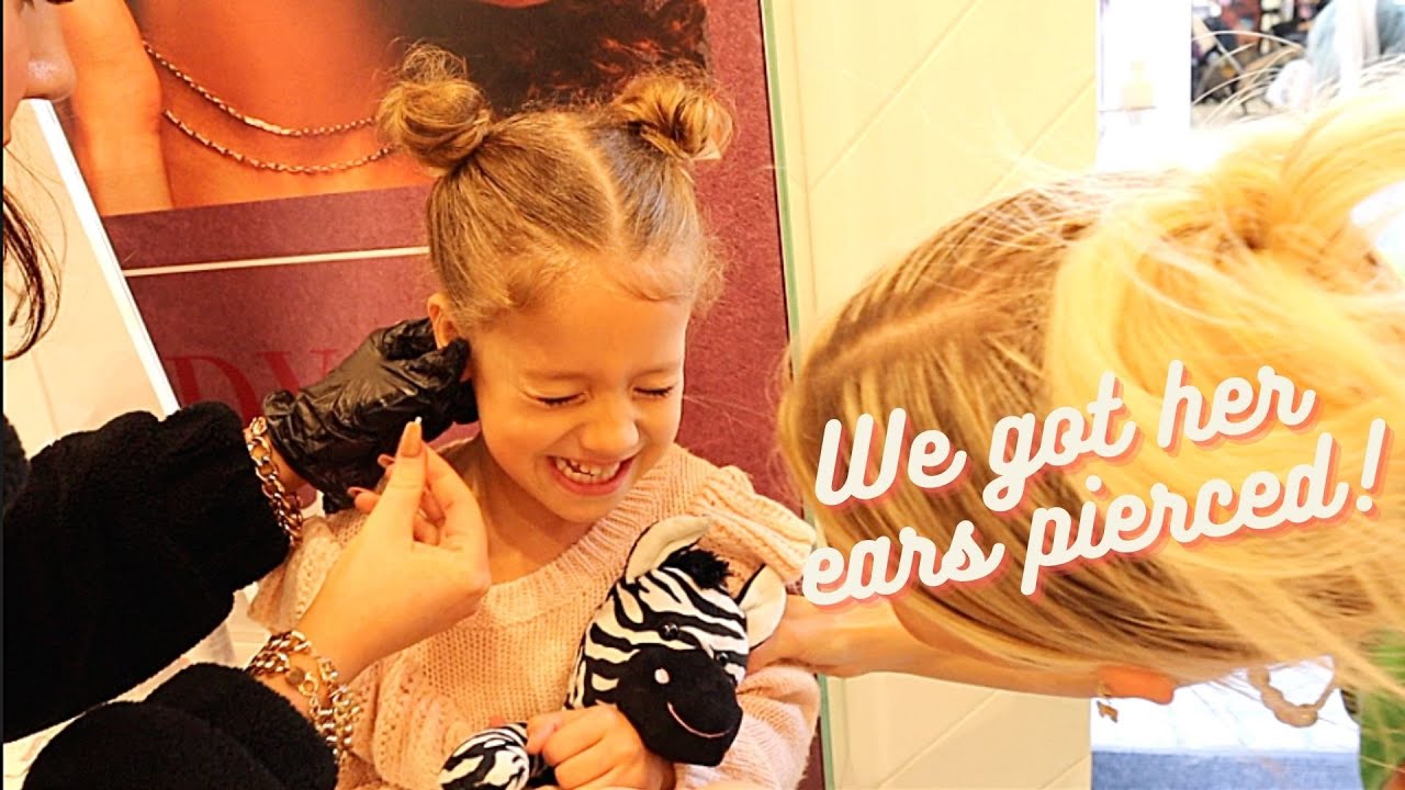 We got Saskia's ears pierced !