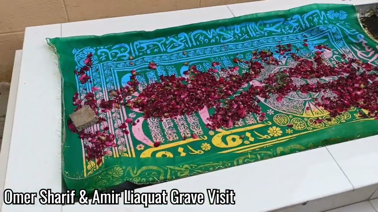 Omer Sharif & Aamir Liaquat Grave Visit kiya #amirliaqat #amirliaqathussain #umersharif #familyfun