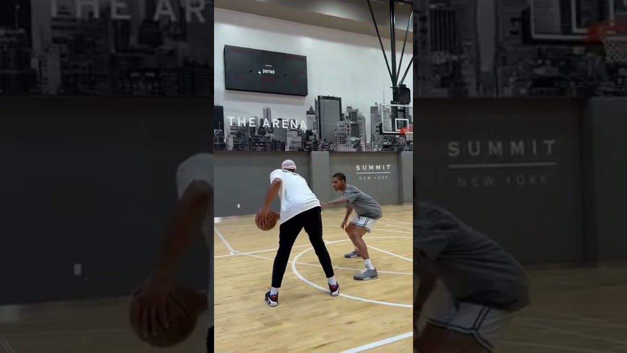 Isaiah Briscoe pulls up on Chris Brickley for King of the Court ACTION