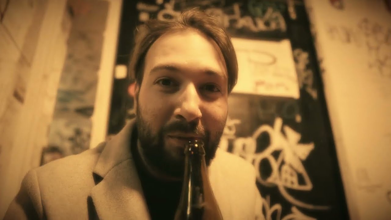 Moshead - Storyteller (Official Music Video)