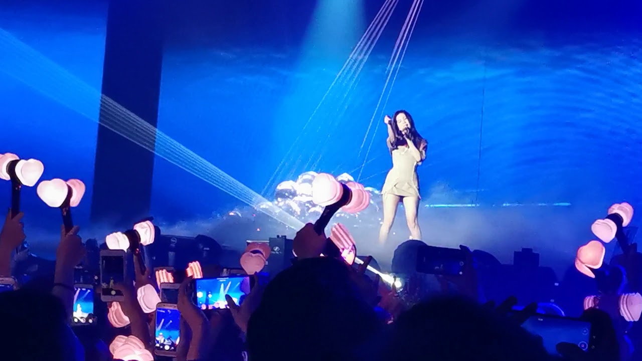 120719 Jisoo solo stage - Blackpink in Bangkok encore