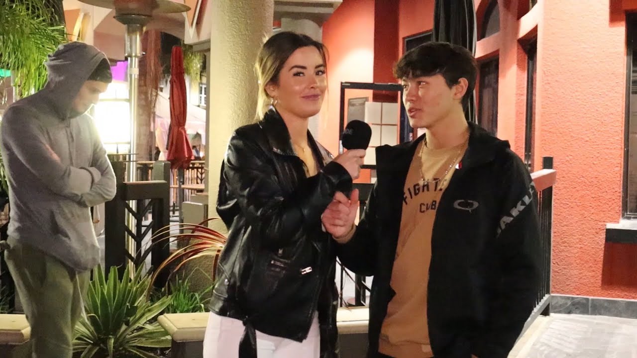 How to NEVER be Socially Awkward (Gain Confidence)