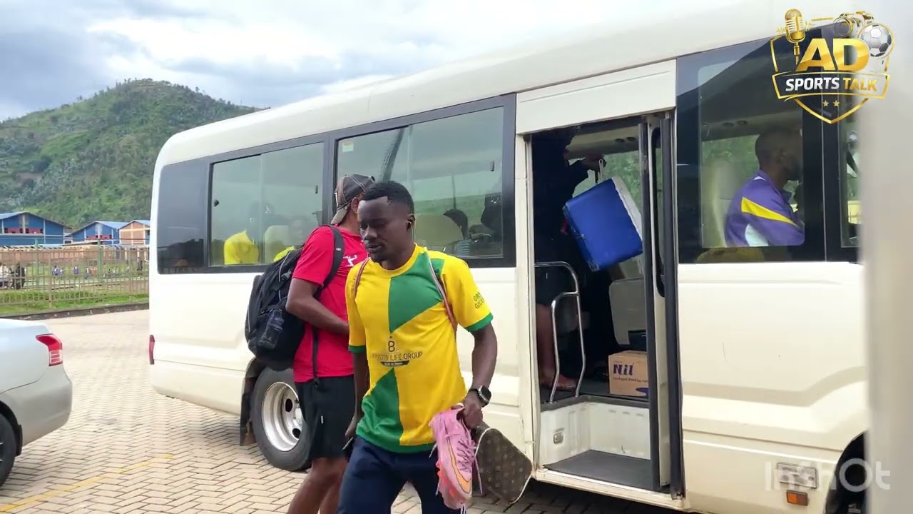🛑Ikipe ya gicumbi igeze kuri Stade Umuganda aho ije gukina umukino wokwishyura urayihuza na marinefc