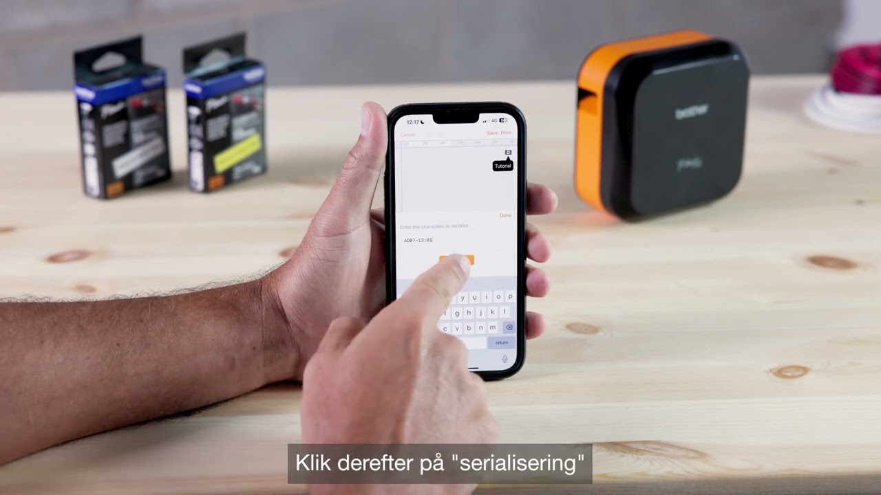 Sådan udskriver du labels til kabelomvikling fra din P-touch PT-E720BT labelprinter.