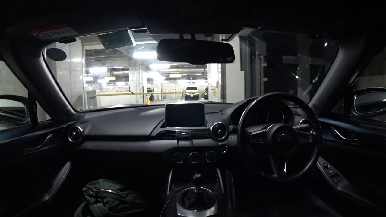 ロードスターを二子玉川ライズの機械式駐車場にとめてみた / ND Roadster / MX-5 Miata in Automatic Parking System at Nikotama