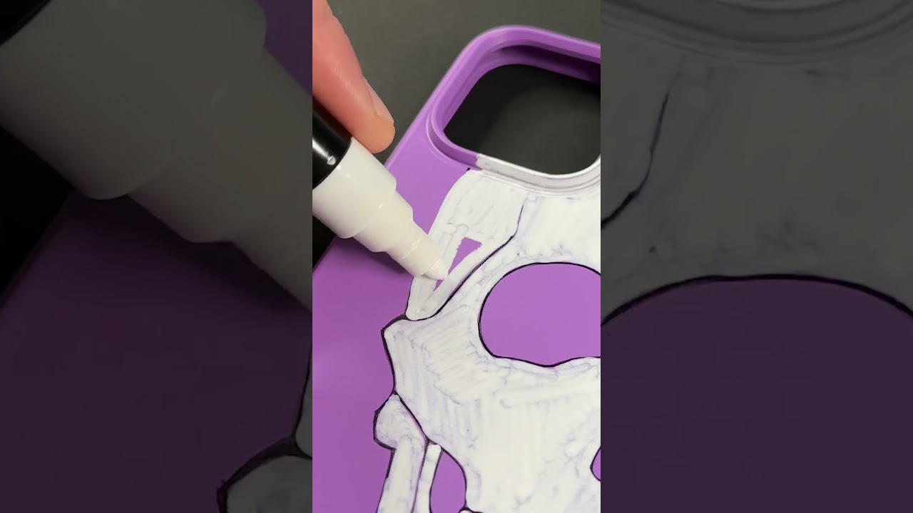 Custom Phone Case Using Markers!