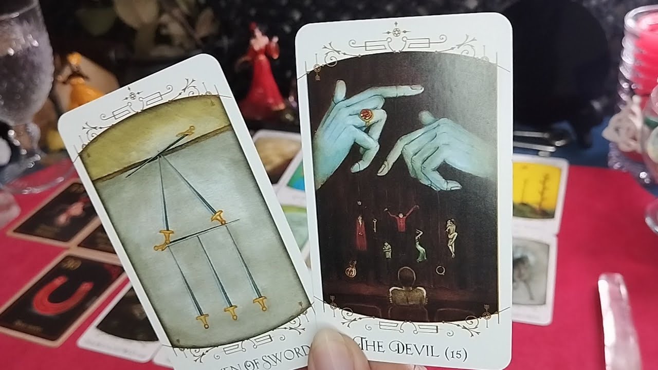 A PESSOA GUARDA UM SEGREDO‼️ REVELAÇÕES, VERDADE CHEGANDO. #oraculista #tarot #tarologo #cartomante