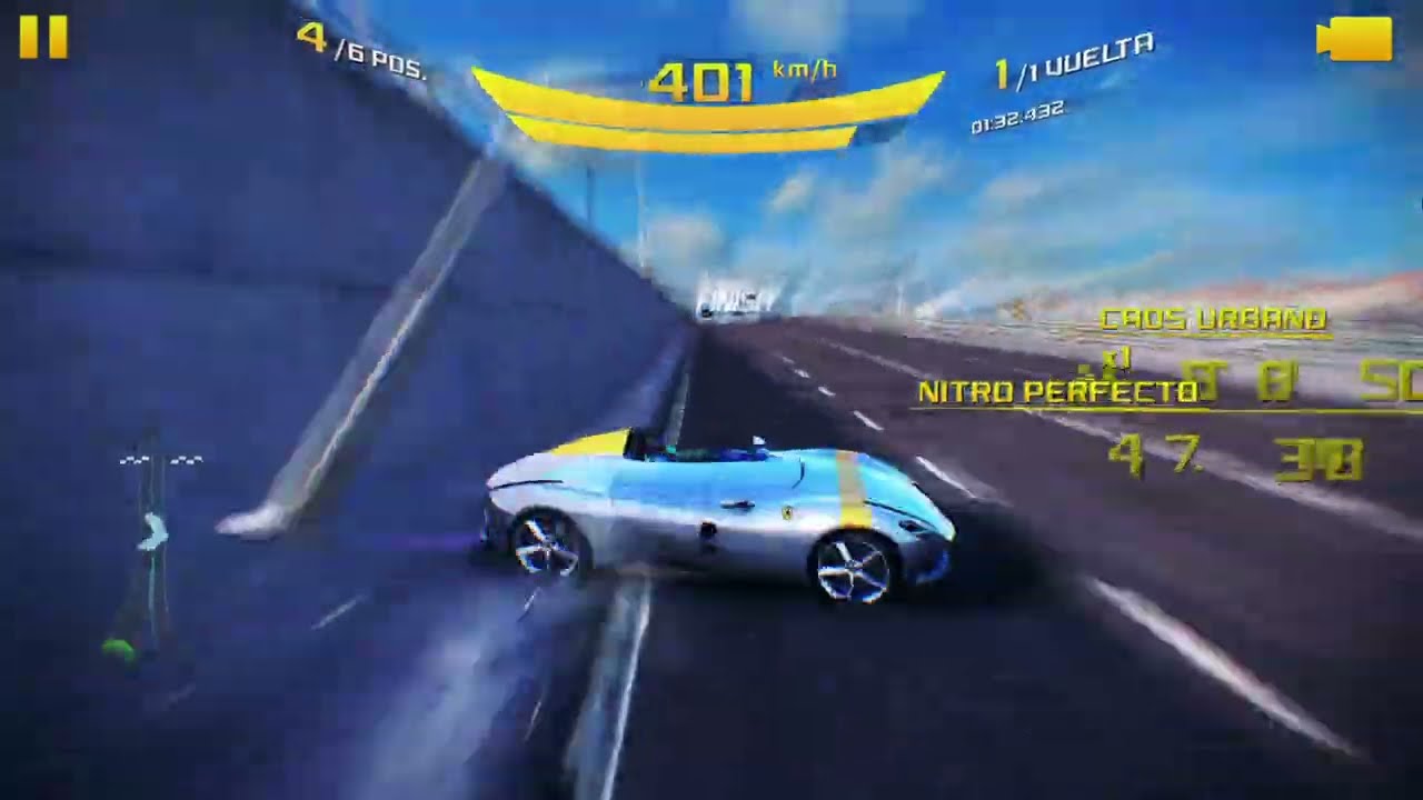 jugando multijugador con el ferrari monza sp1 mejorado