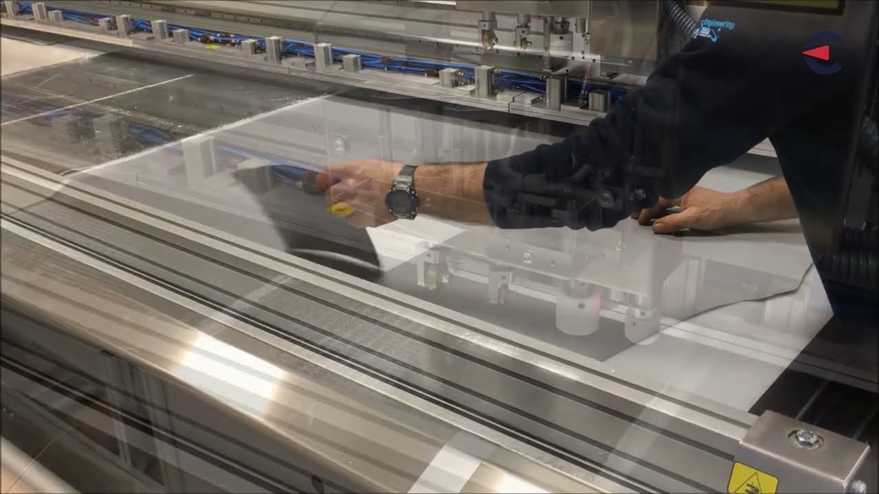 SM-375-TA | Automatic static bed cutting and marking machine
