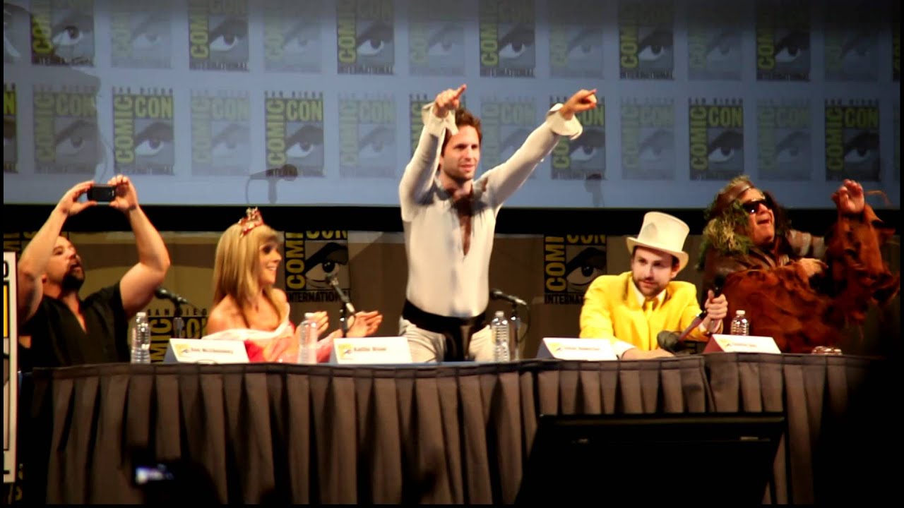 Day Man Song - It's Always Sunny Comic Con 2011