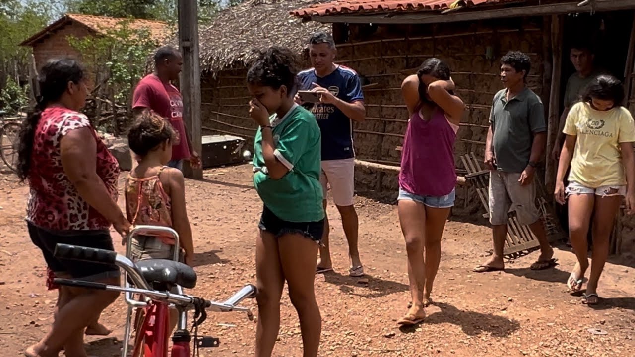 DEZ FILHOS, SITUAÇÃO MUITO DIFÍCIL PRA ESTA FAMÍLIA NO PIAUÍ