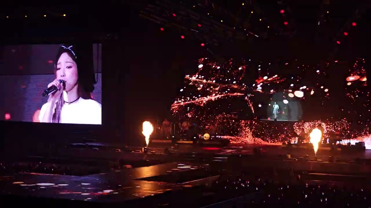 태연 (Taeyeon) - 불티 (Spark) (Live in Seoul DAY2 4K)