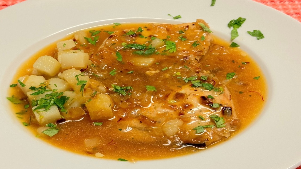 Delicioso Pez Espada con una Salsa Espectacular. #pezespadaensalsa