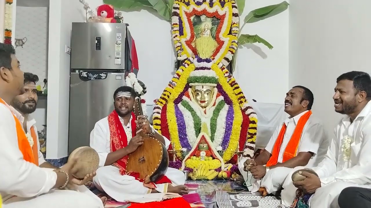 ಹಳ್ಳ ಕೊಳ್ಳದ ನೀರು ಬೆಳ್ಳಿಯ ಕೈಚೆಂಬು.. ಅಲ್ಲಿ ಮಾದಯ್ಯನ ಶಿವಪೂಜೆ....Mahadeshwara song,