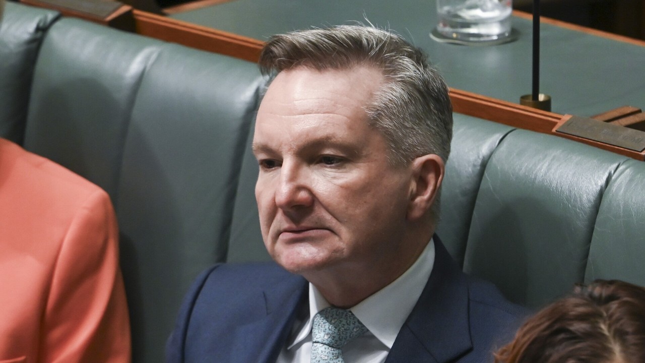 Chris Bowen threatens regulatory action against Energy Australia