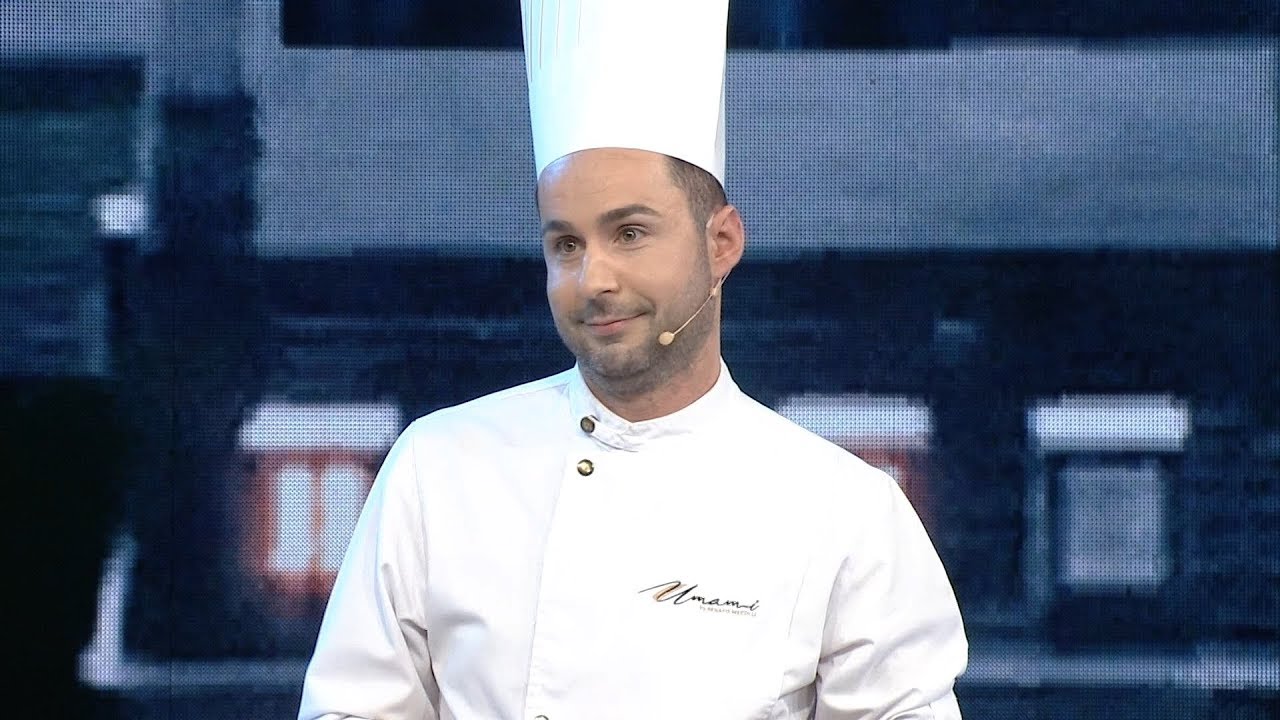 Ne kurthin e Piter Pan - Renato Mekolli!