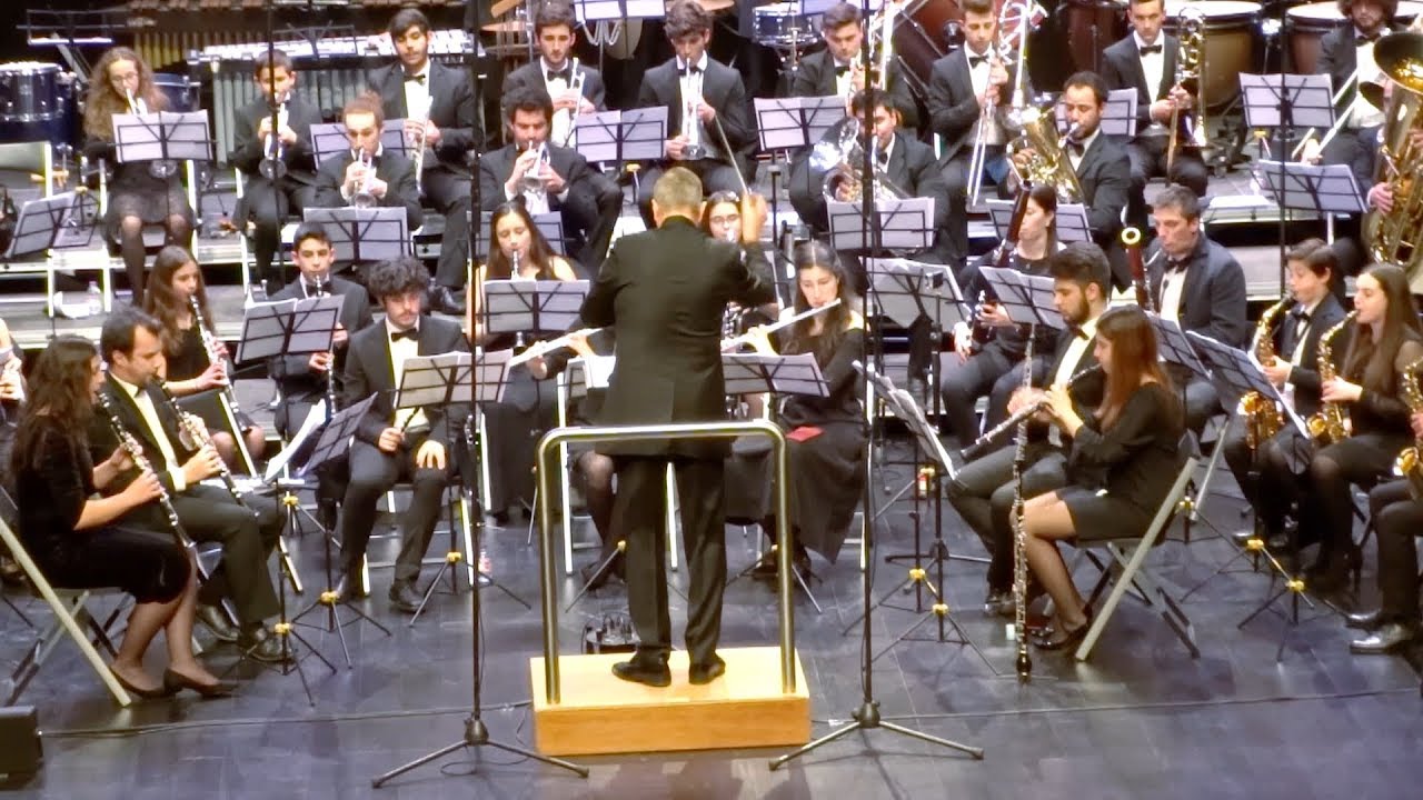 Gordon Jacob - An Original Suite - Conductor: Douglas Bostock