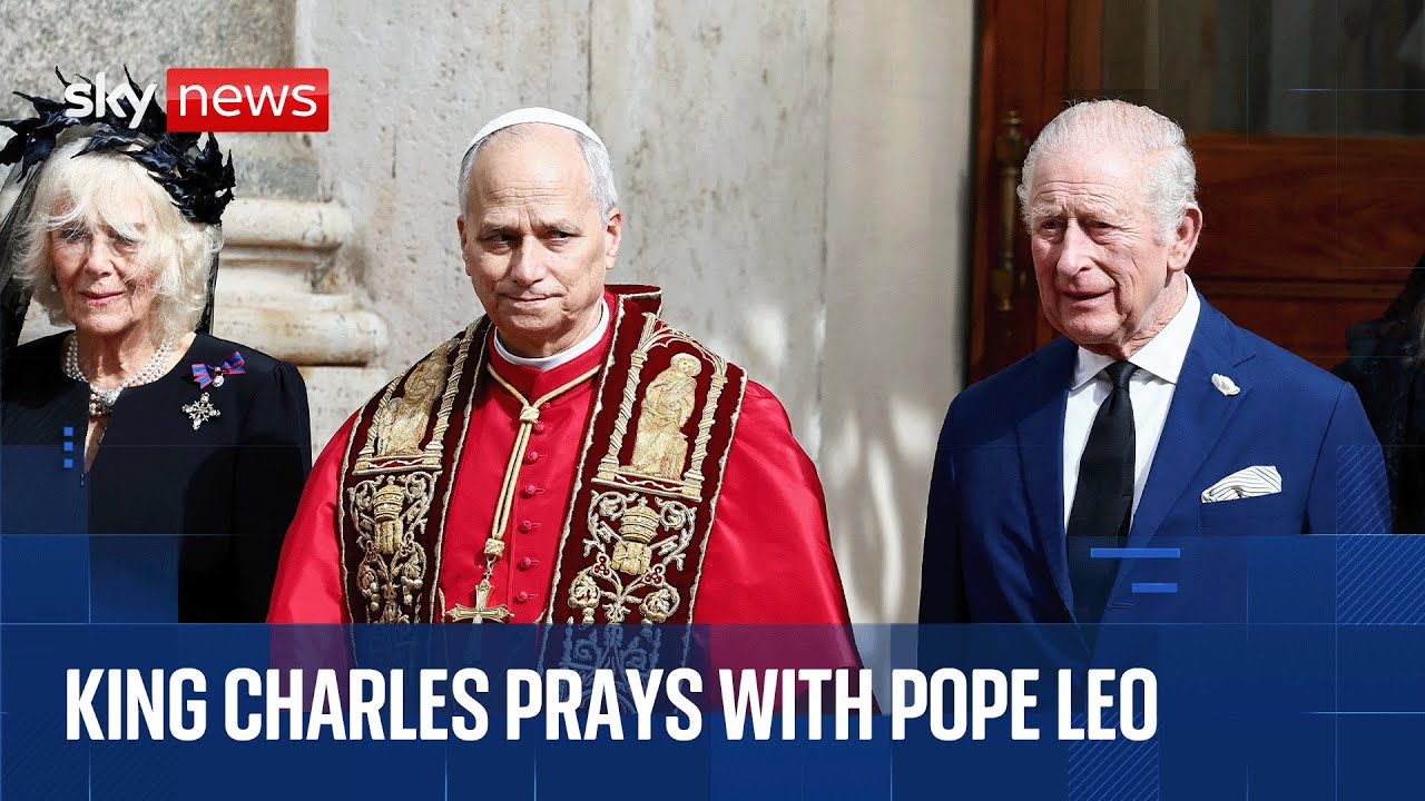 King Charles becomes first British monarch to pray with Pope in five centuries