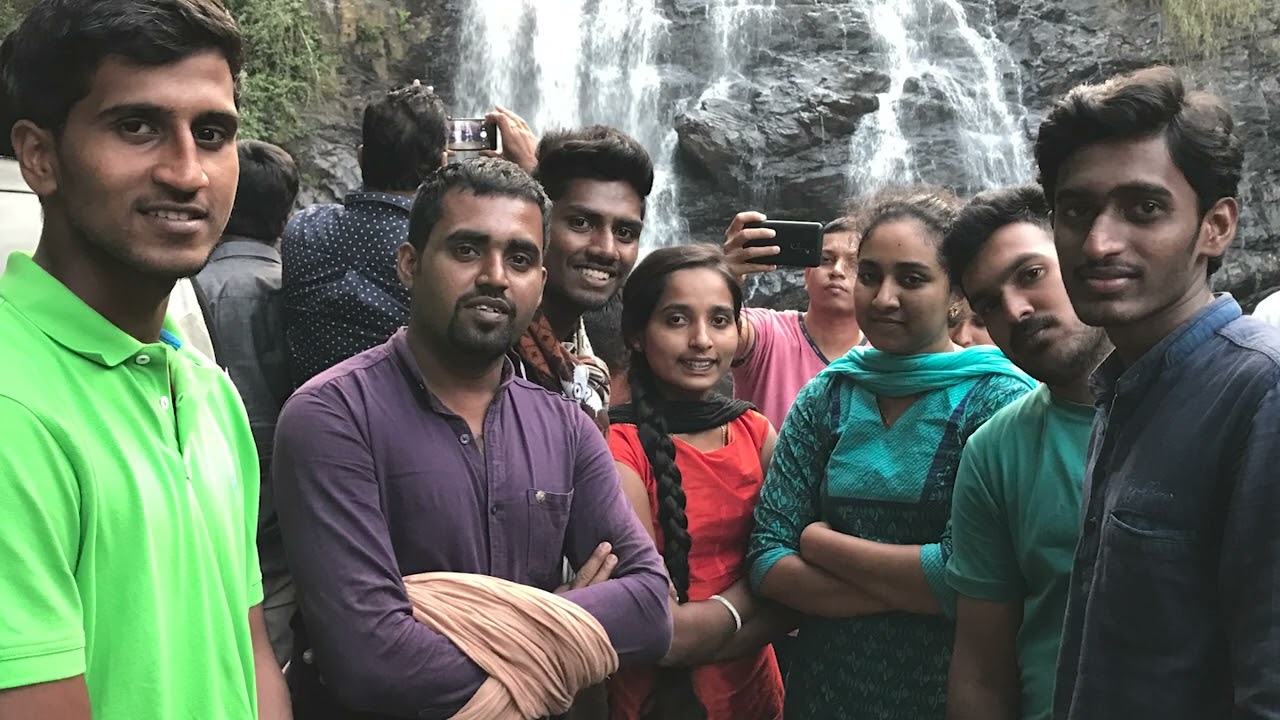 Collage Friends