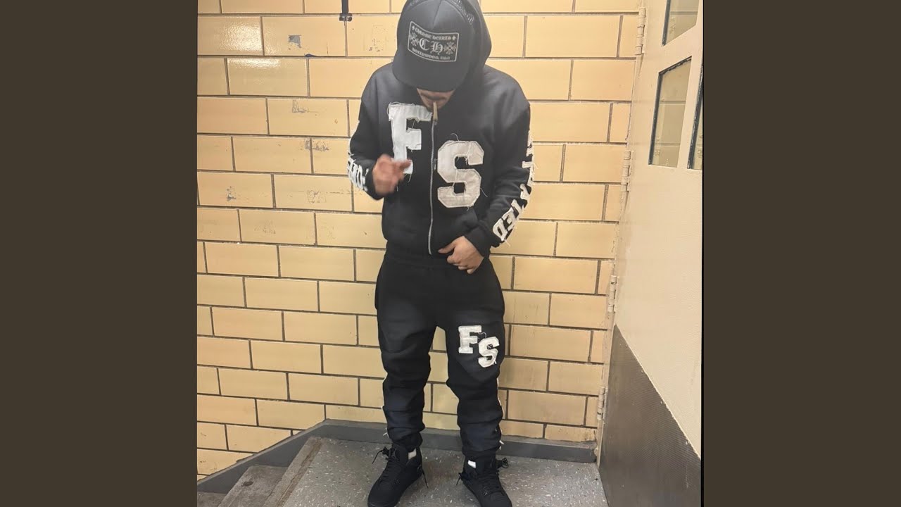 OMW 2 DA BOOTH