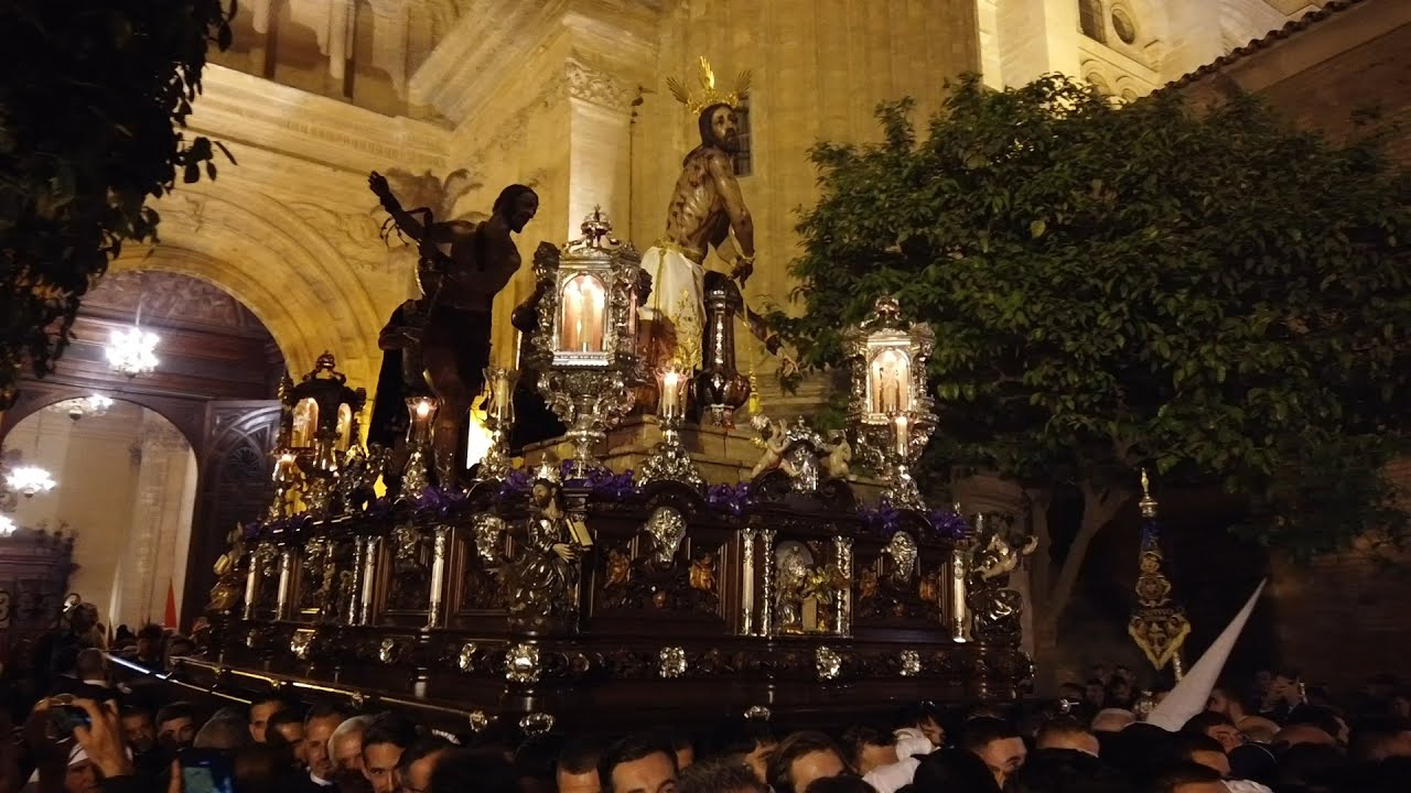 AZOTES Y COLUMNA (FUSIONADAS) SALIDA CATEDRAL - SEMANA SANTA MÁLAGA 2023
