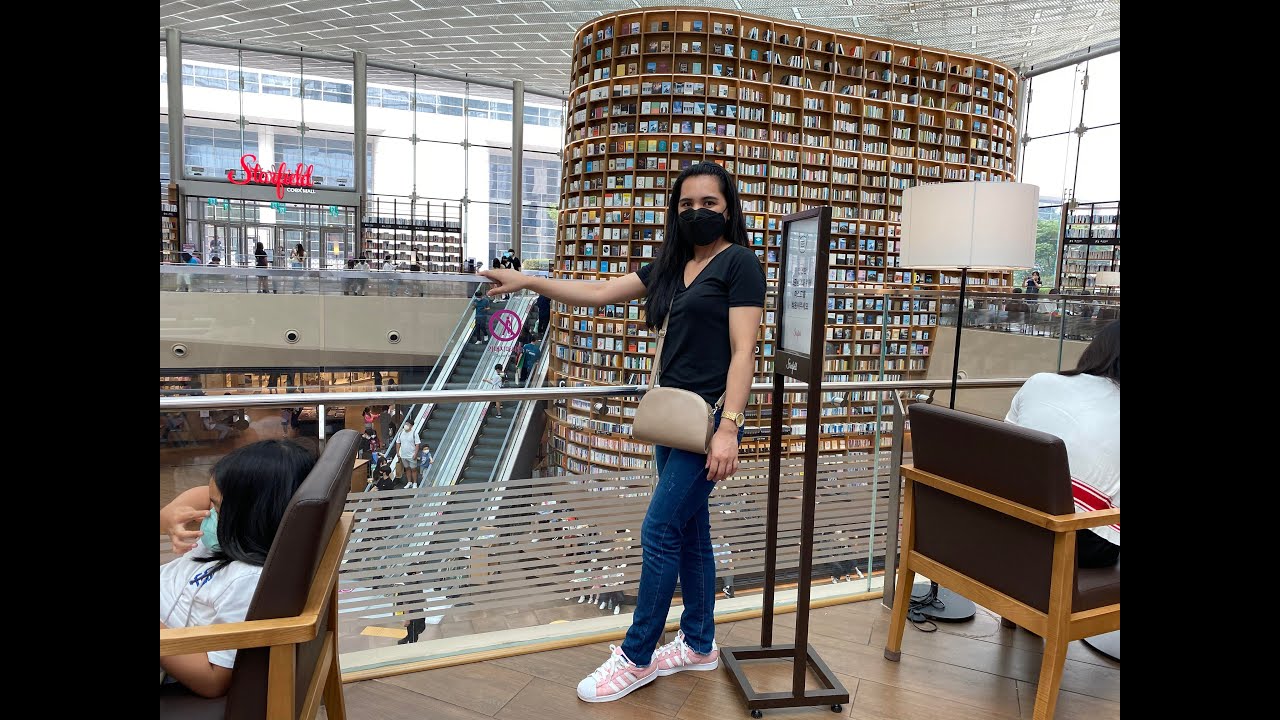 The spectacular starfield Library in Seoul South Korea # starfield Library 📚