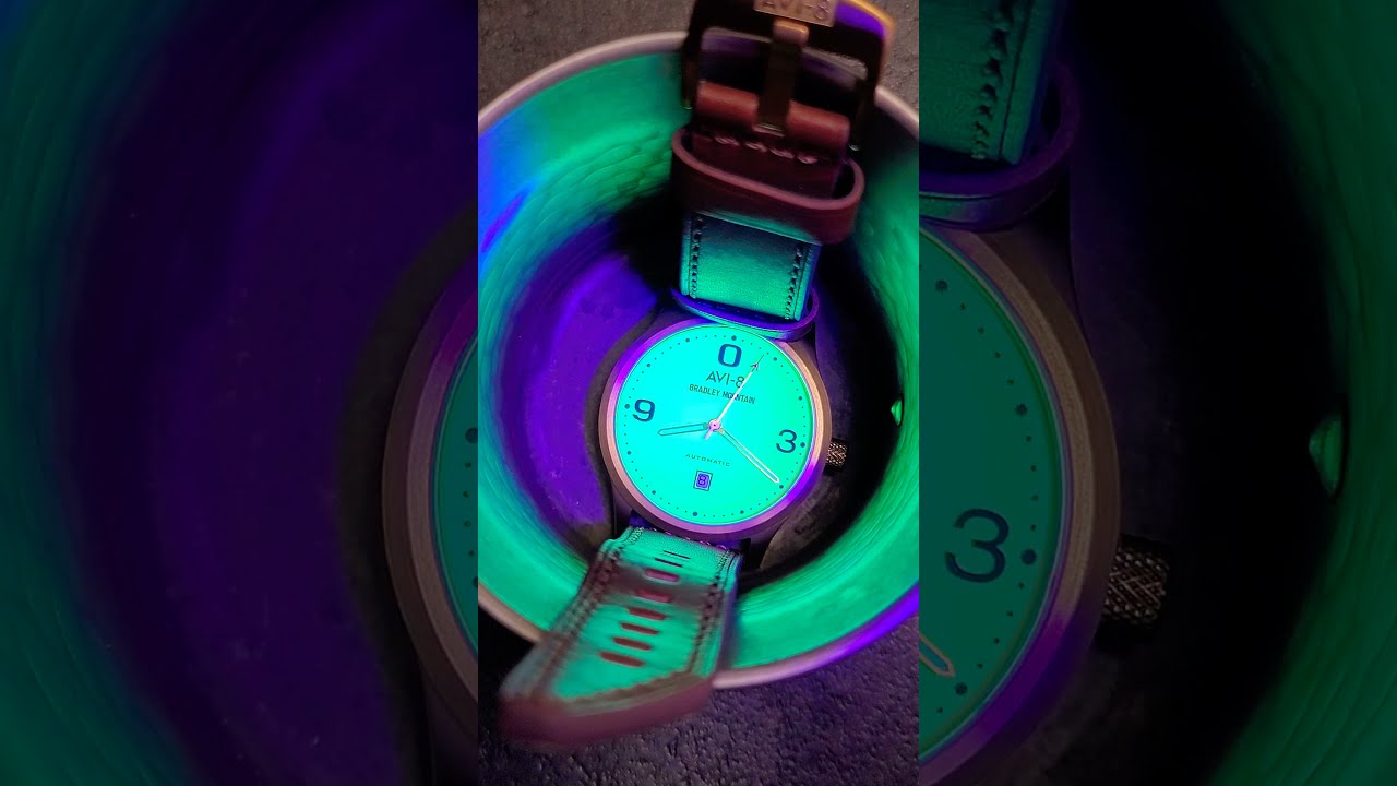 AVI-8 Full Lume Dial from KeepTheTime.com