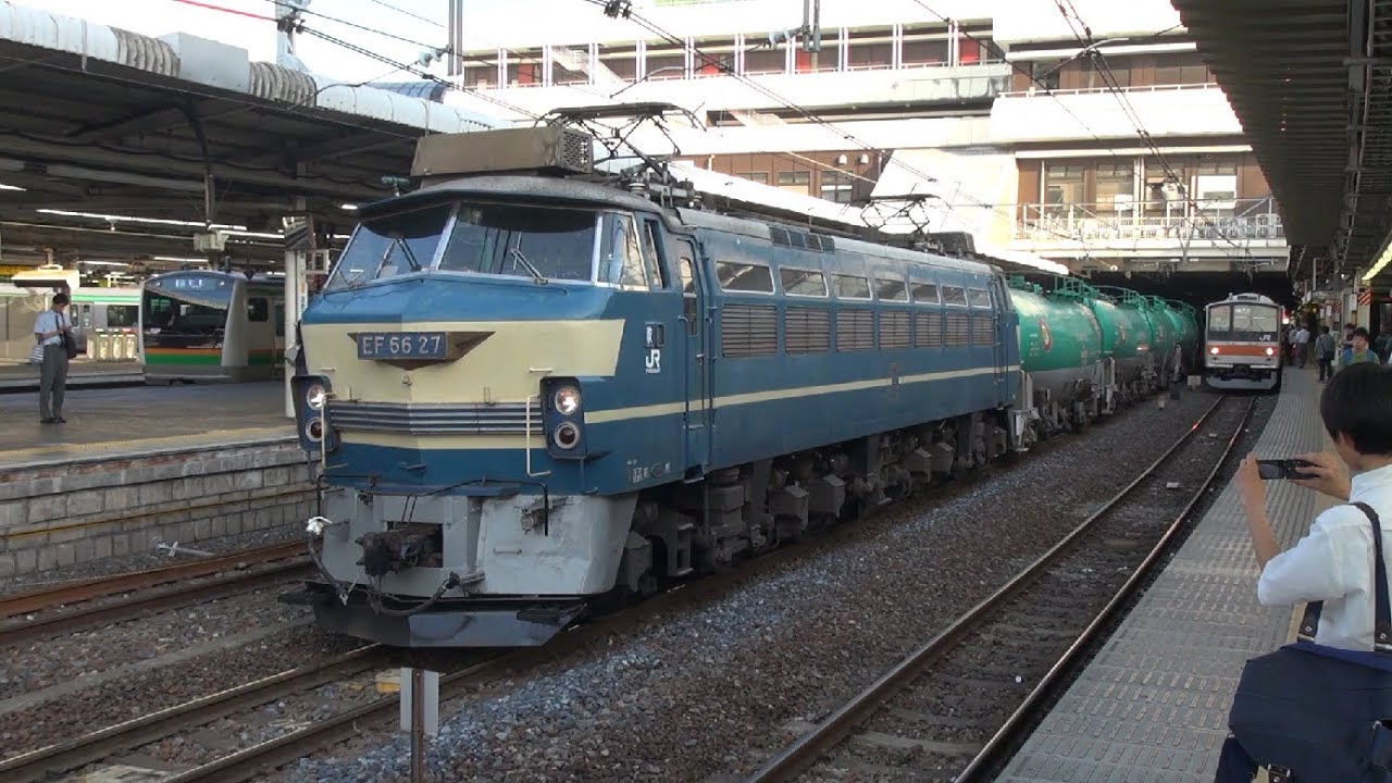 今話題のEF66 27!　8571レ　大宮駅入線・発車【激パ】