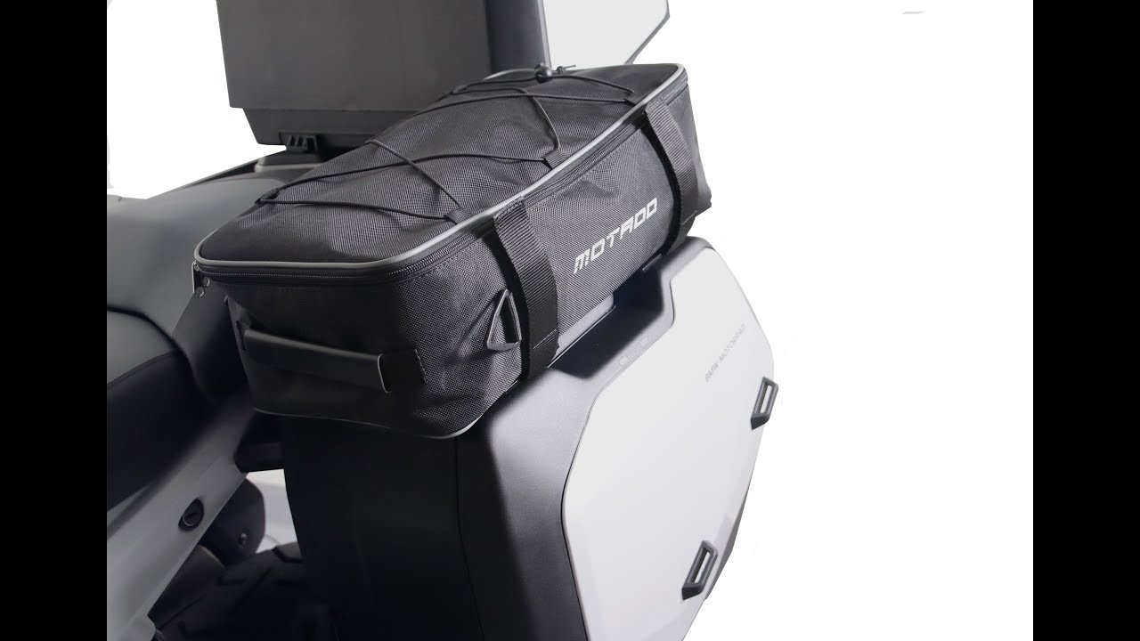 Montaggio portapacchi valigie Vario R 1300 GS