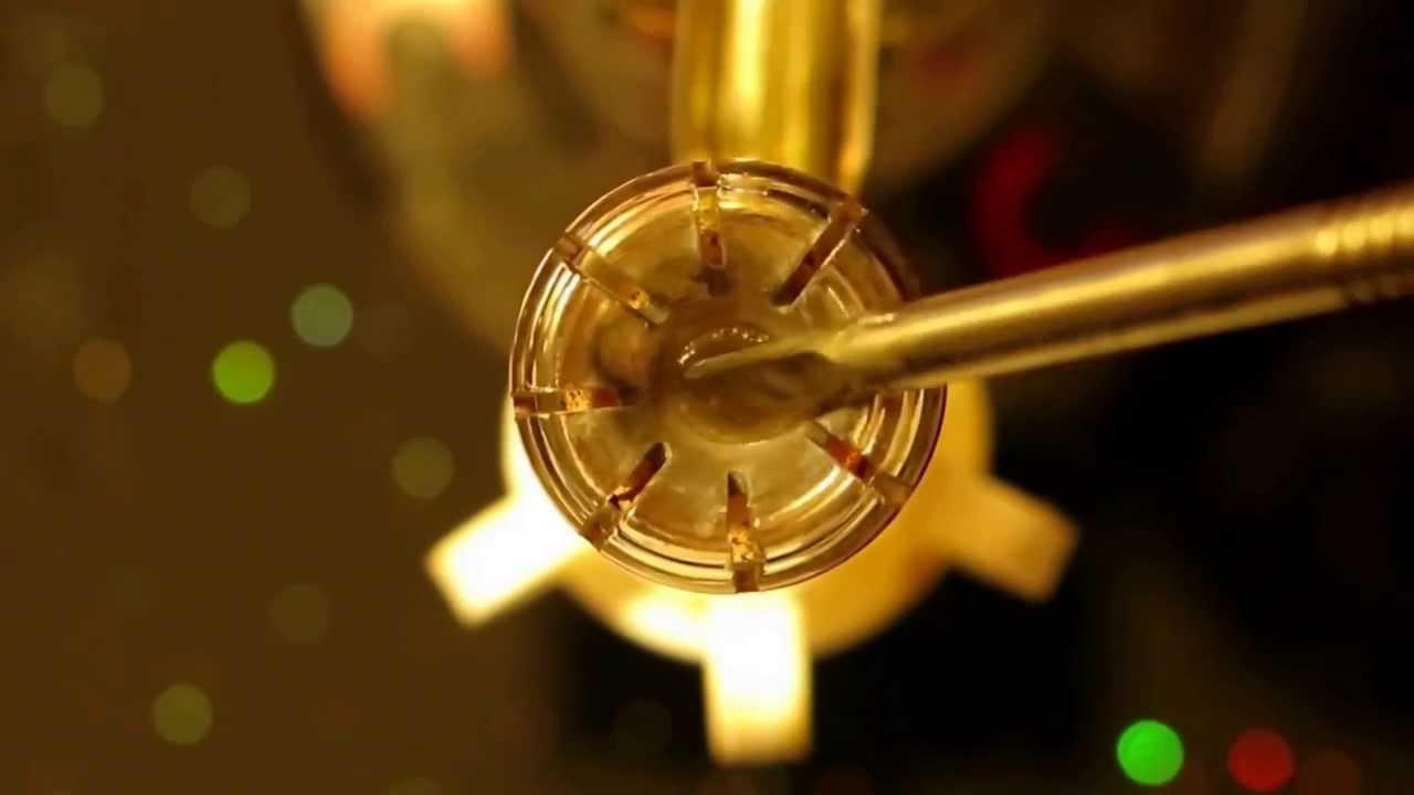 Fat Dabs Of S.F. Valley OG Kush Clear Concentrate on Daisy Quartz Domeless Nail - WWW.DABFARM.COM